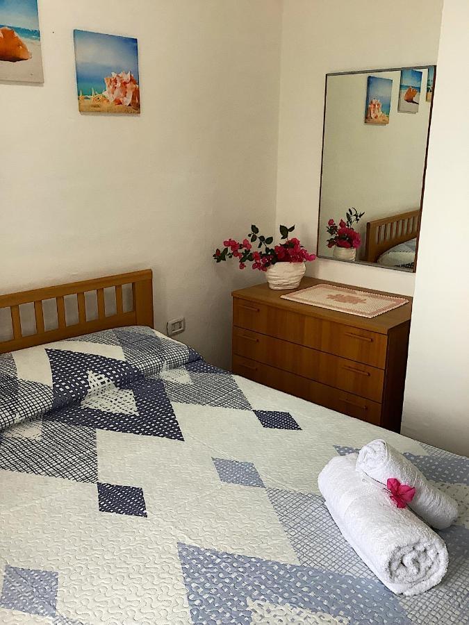 Appartamento Villino con stupenda vista mare Costa Paradiso Esterno foto